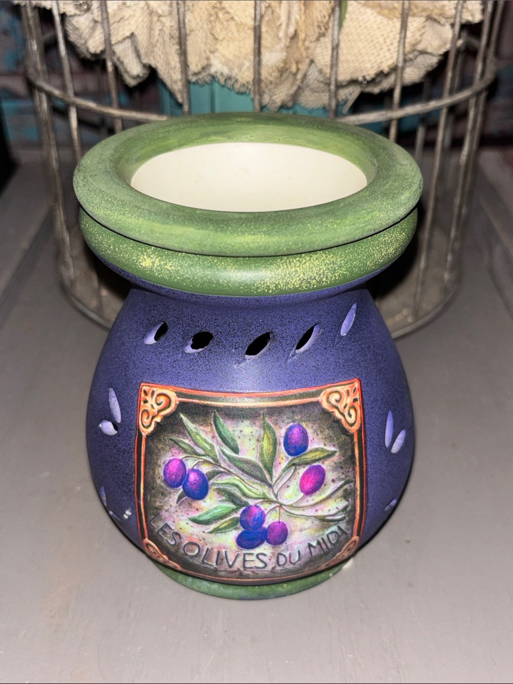LANG MELTING POT by LANG Candles “Olives and Herbs” ft artwork of Susan Winget